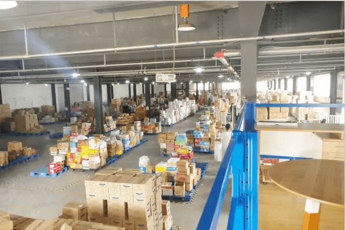 麦得邻产品与业务内容配图